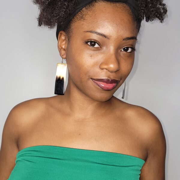 Obsidian Glow Earrings - Image 3