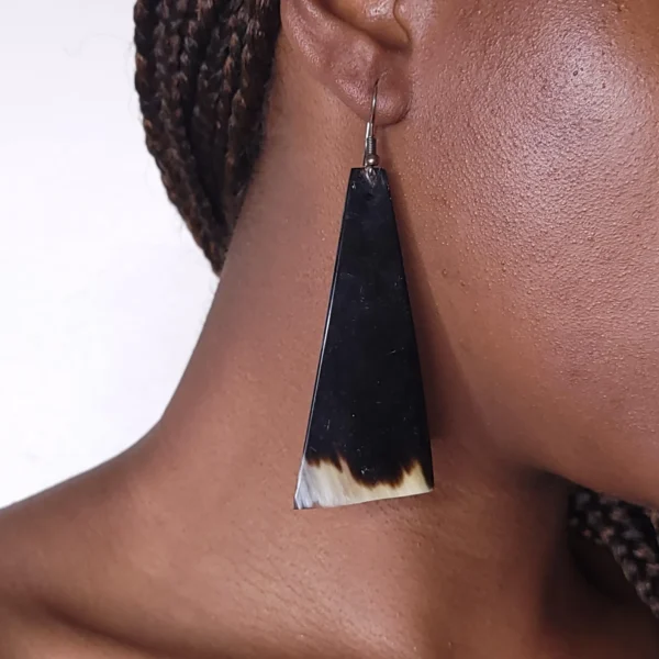 Noir Taper Earrings